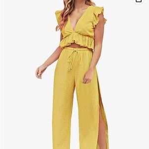 Amazon 2-piece outfit, never worn!